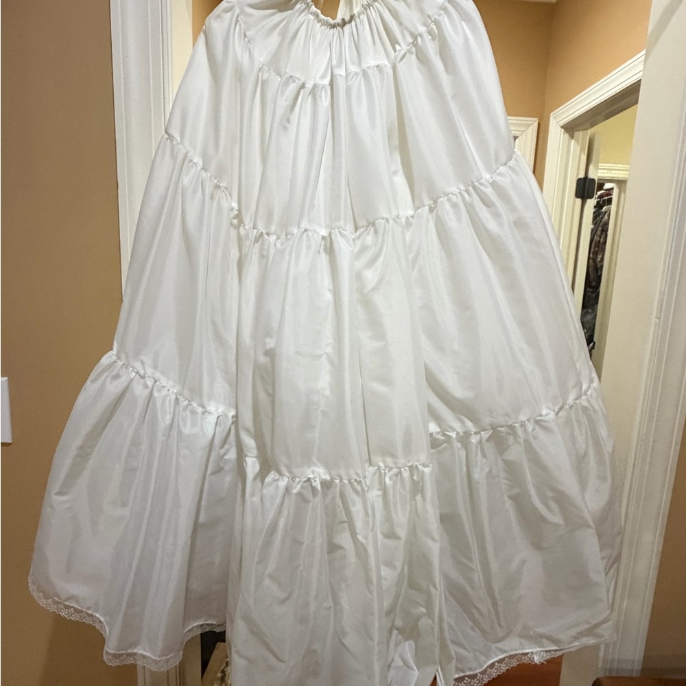 Women's White Tiered Maxi Skirt with Lace Trim